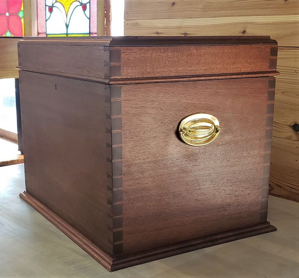 Custom Handcrafted Mahogany Wine Cellarette with Lock & Key