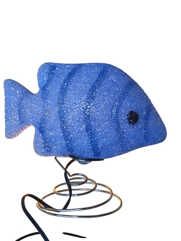Vintage popcorn art blue fish lamp / nightlight
