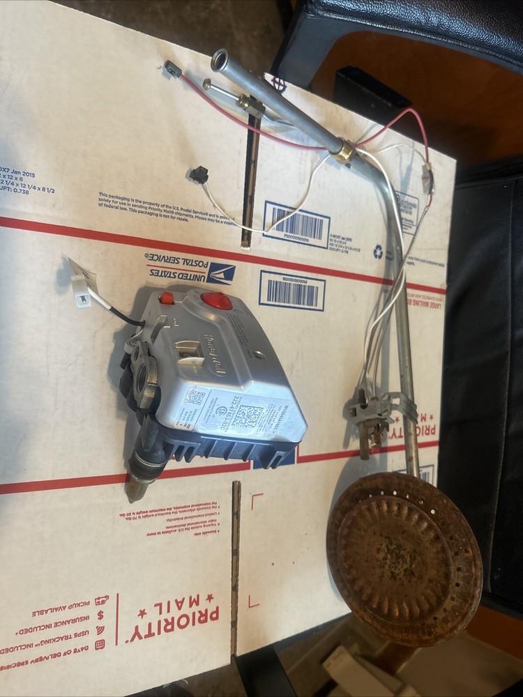 Honeywell Water Heater Gas Valve WV8840A1051 with 75MBTU N/G Burner/pilot Assy