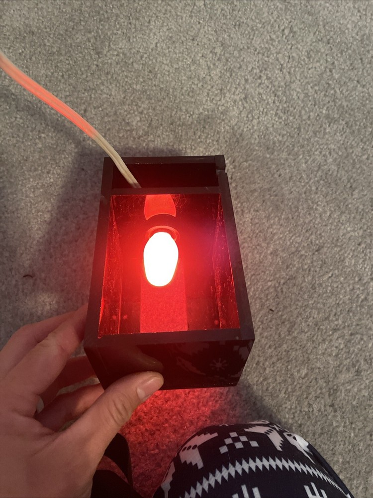 Red Emergency Lamp Light UND LAB INC LIST Rectangle Black Box