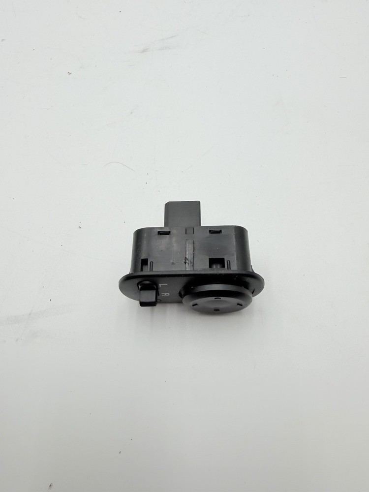 ⭐️ 2004-2008 SUZUKI FORENZA MIRROR ADJUSTMENT CONTROL SWITCH SIDE VIEW OEM