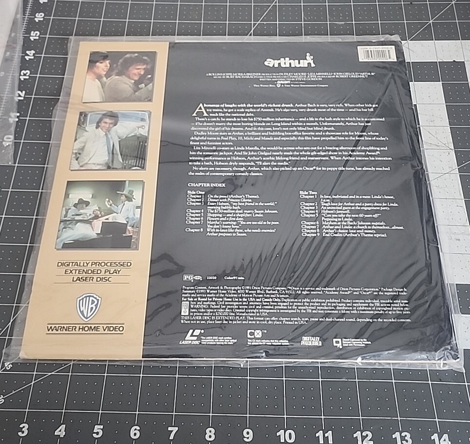 Arthur Laserdisc Dudley Moore Vintage RARE!!