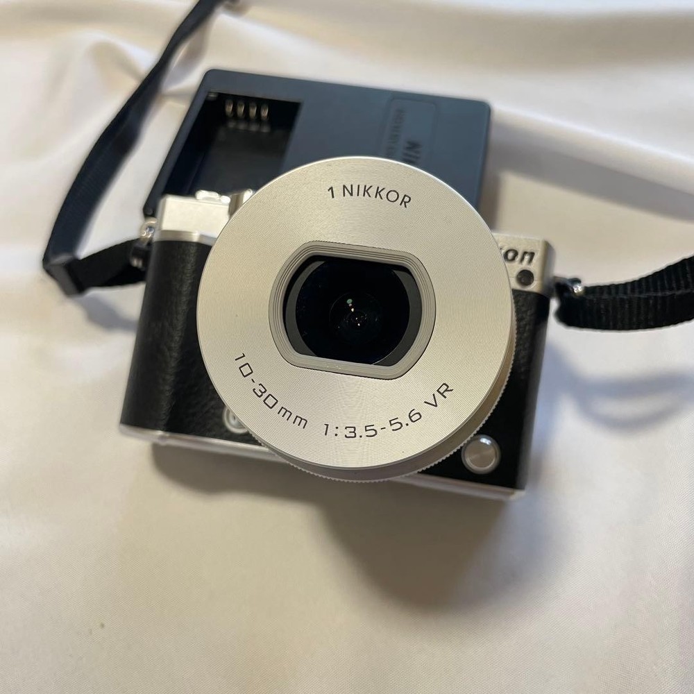 Nikon 1 j5 345744