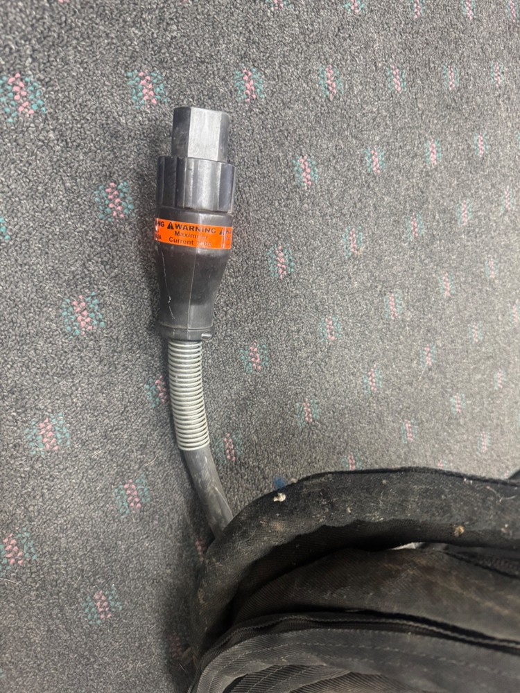 Thermal Dynamics Cutmaster 101 EXC CONDITION COMES WITH TORCH 45ft Plasma Cutter