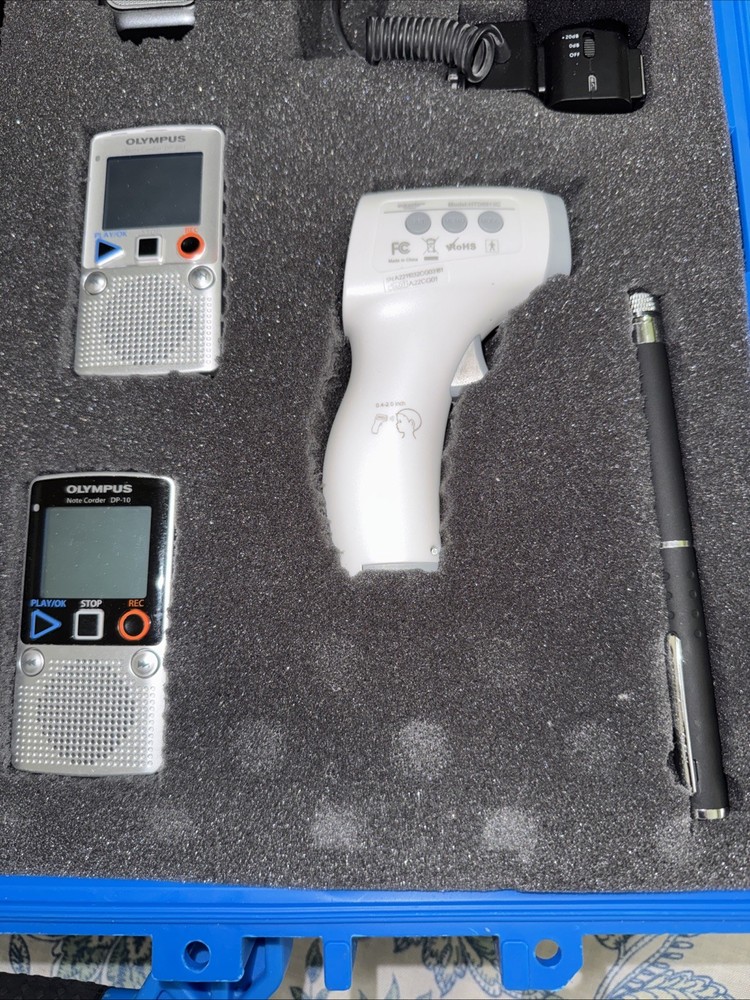 -GHOSTS HUNTING -Advanced Starter Set With Carrie Case ￼