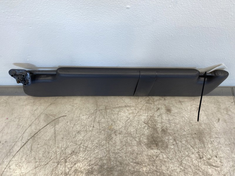 Peterbilt 579 Visor (654-10762)