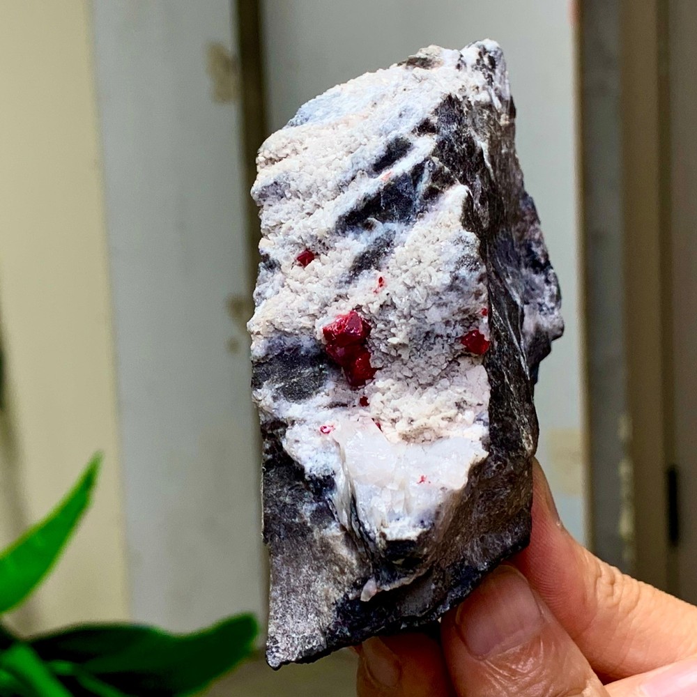 424G Rare beautiful cinnabarite from China