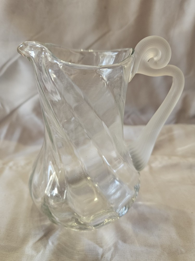 Vintage Crystal Clear Studio's Valerie Creamer