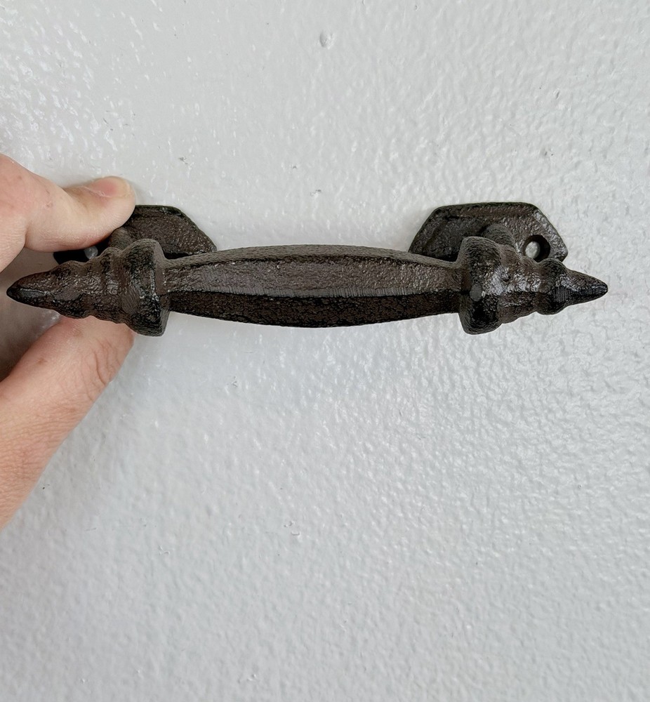 Rustic Cast Iron Barn Gate Pulls Vintage Style Drawer Handle Heavy Duty 2 Pack