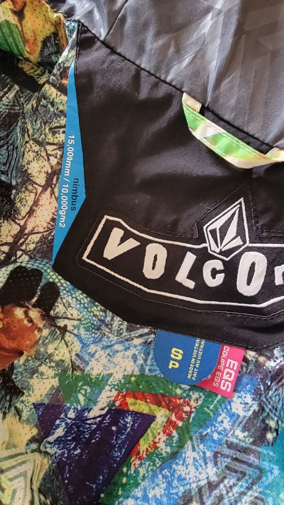 Volcom/Brian Head Women’s Snowboard/Ski Jacket Cremini Script. Small