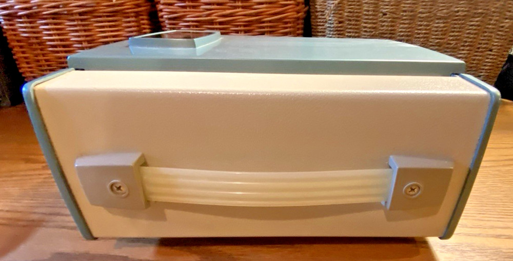 VINTAGE Kodak 300 Projector Model 1