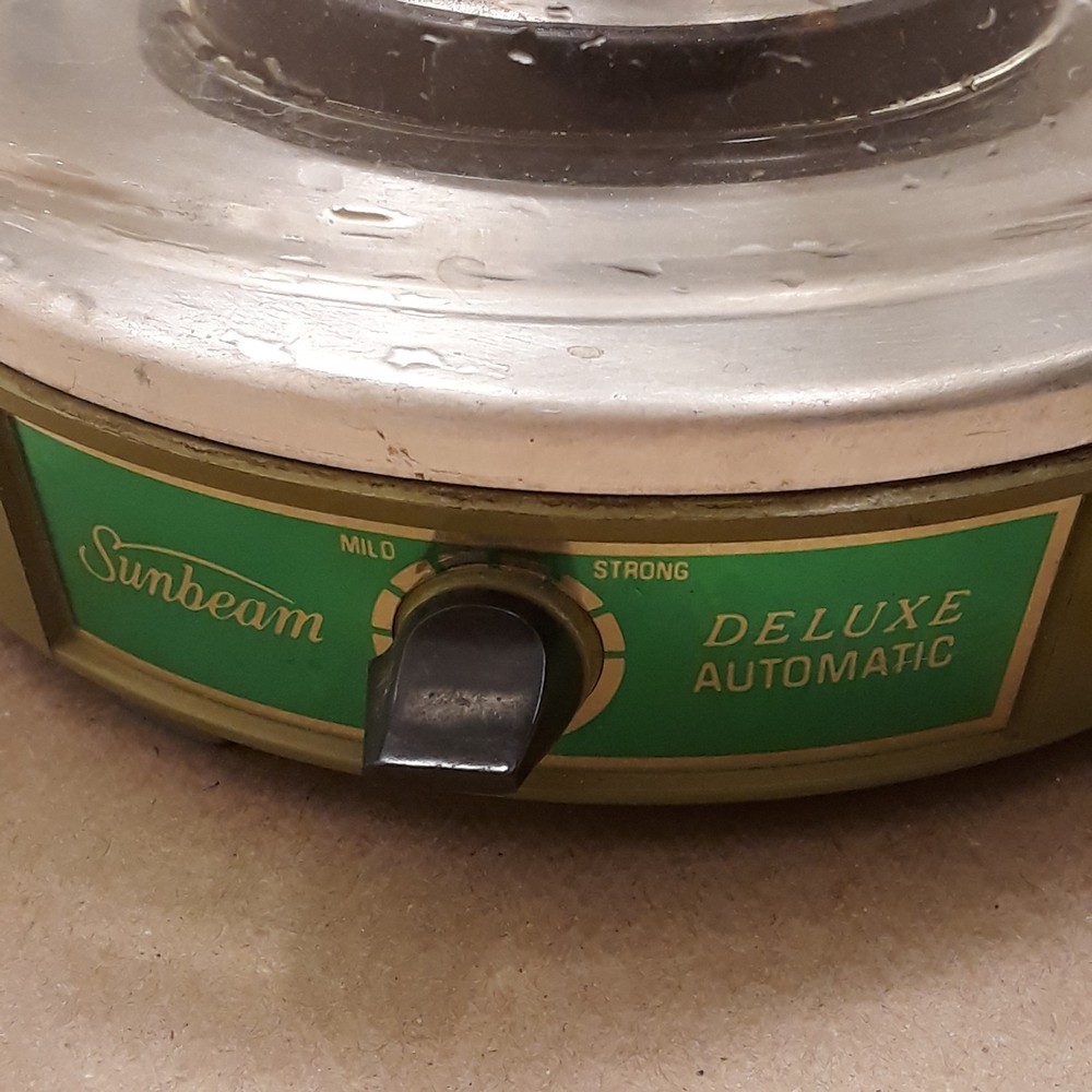 SUNBEAM COFFEEMASTER PERCOLATOR GREEN GLASS P-BT Missing Push Button On Handle