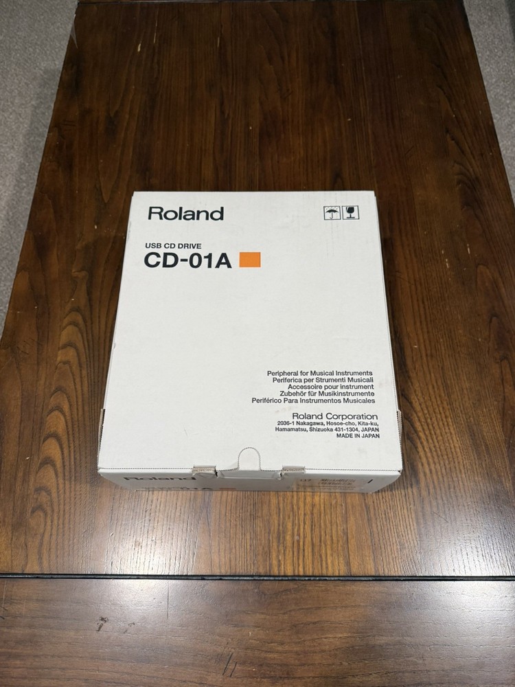 NEW / Open Box Roland CD-01A