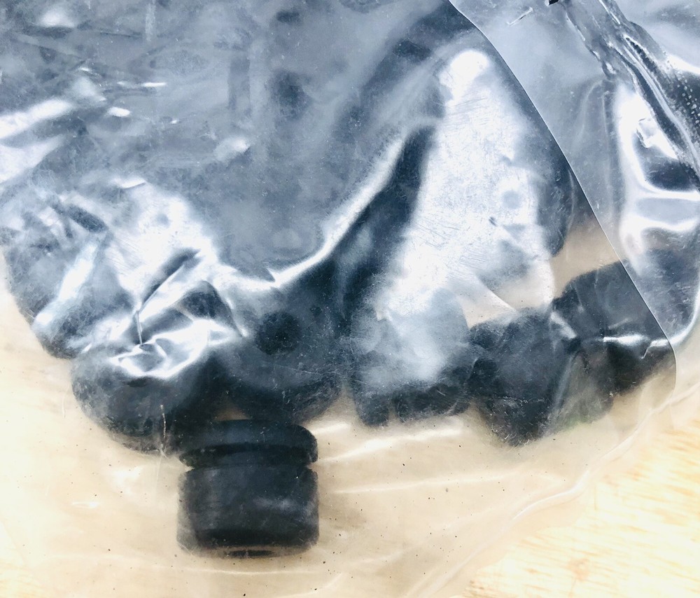(100)Pc SES STERLING CABLE WIRE GROMMET 02520173010