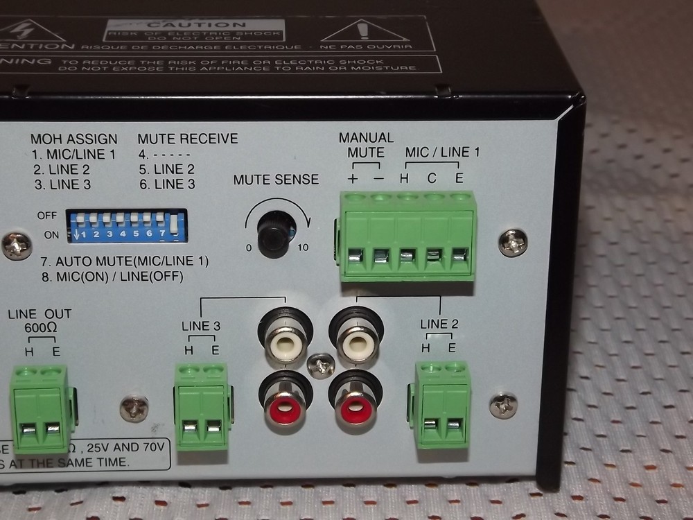 TOA BG-235 Mixer Amplifier