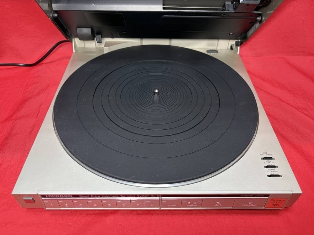 Technics SL-Q6 Fully Automatic Record Player Tested and in good working order.