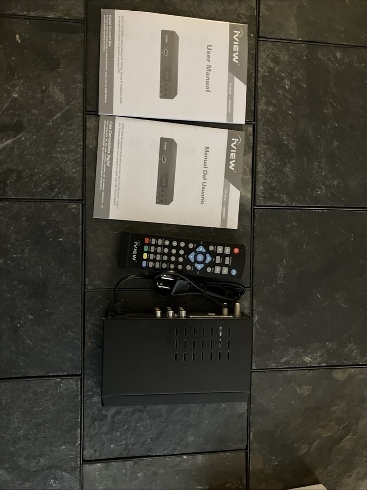 iView 3300STB Digital Converter Box with remote TESTED