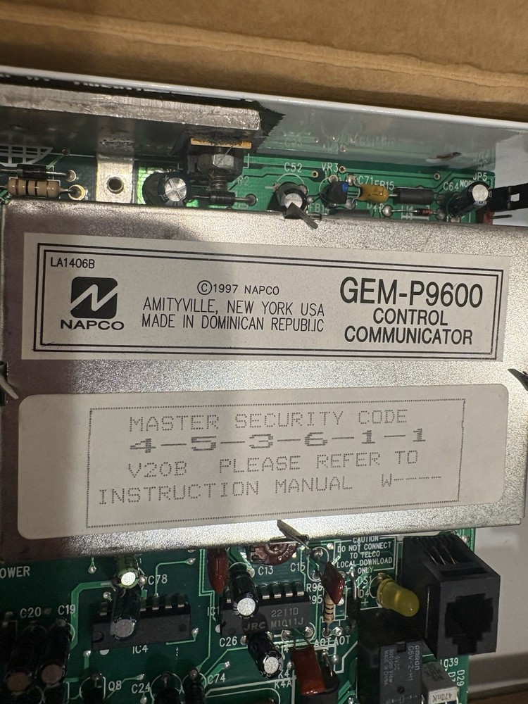 Napco Security Model GEM-P9600 Gemini Control Panel And Metal Box 1997 May New?