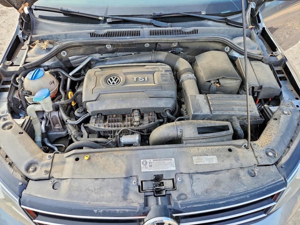 Console Front Floor Fits 12-18 JETTA 4978588