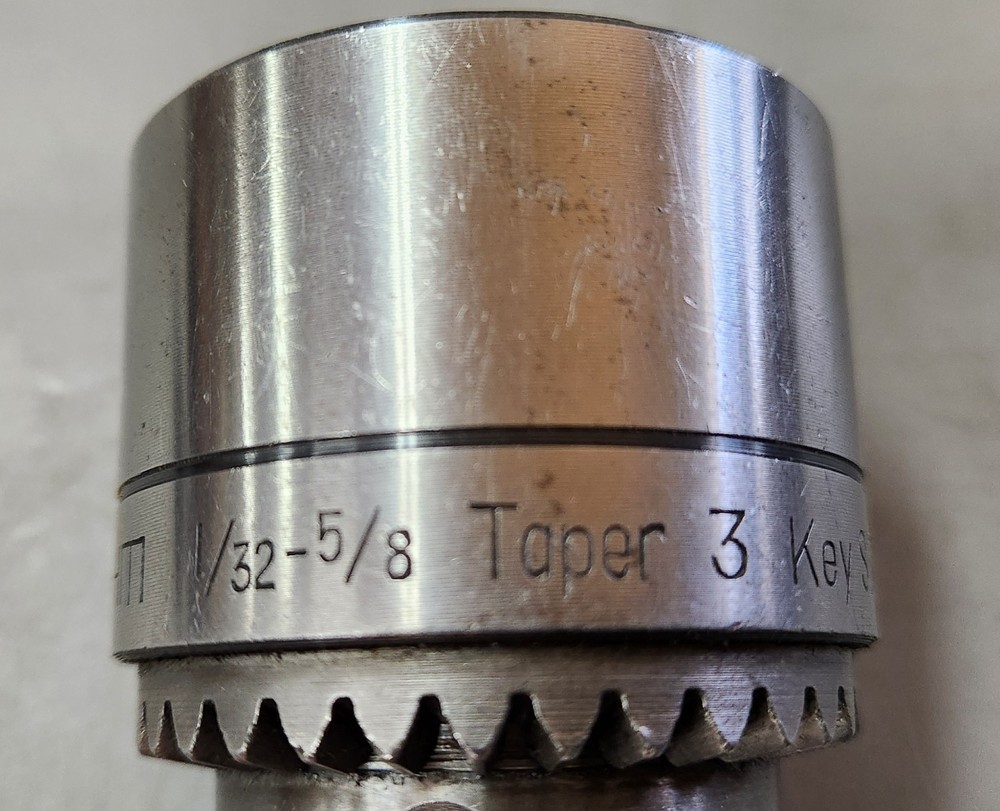 ROHM DRILL CHUCK 1/32-5/8 W. GERMANY TAPER 3