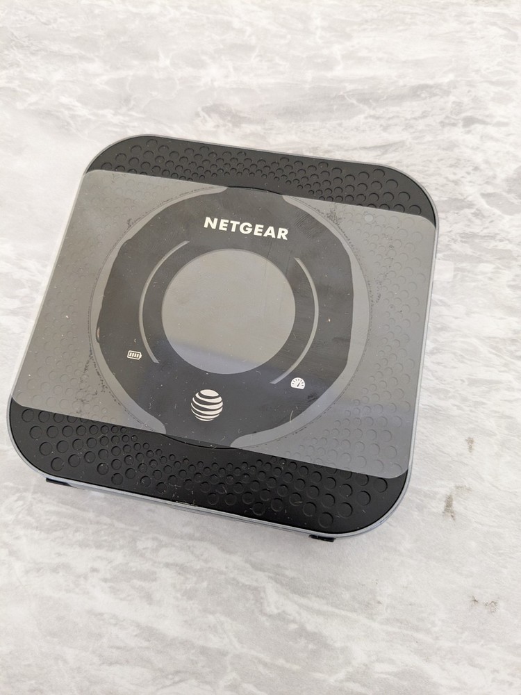 NETGEAR Nighthawk M1 Wireless Wi-Fi Hotspot Modem - MR1100