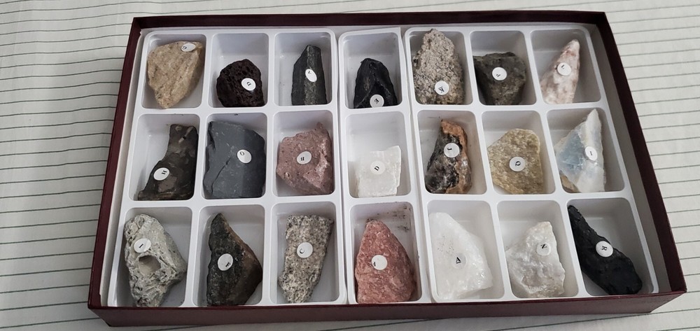 ROCKS KIT EQUP7602 HANDS ON LAB WITH 21 ROCK SAMPLES