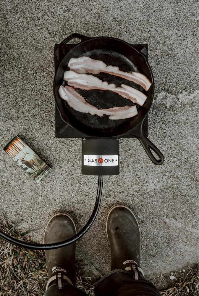 Professional Grade Propane Burner with Adjustable Regulator for Precise Cooking