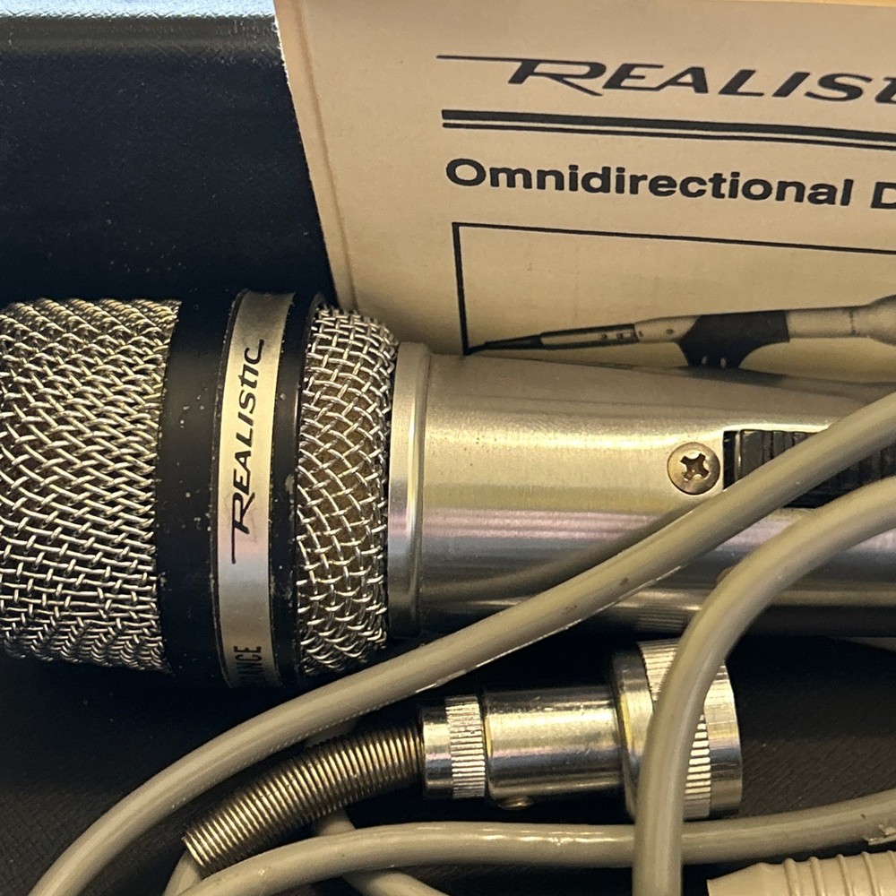 Vintage Realistic Cardioid Dynamic Microphone