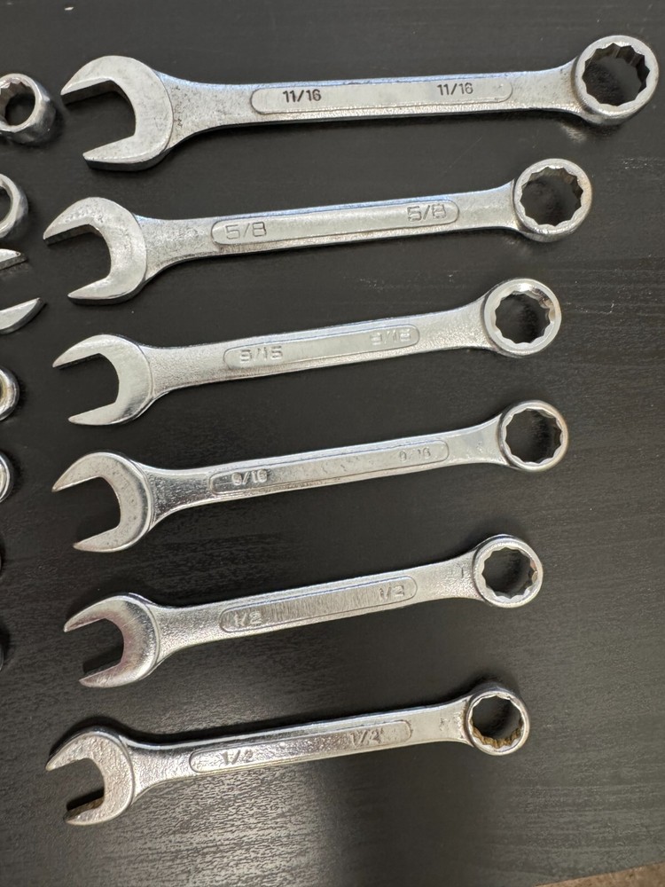 Lot of 33 Assorted Generic Wrenches Spanners Combination