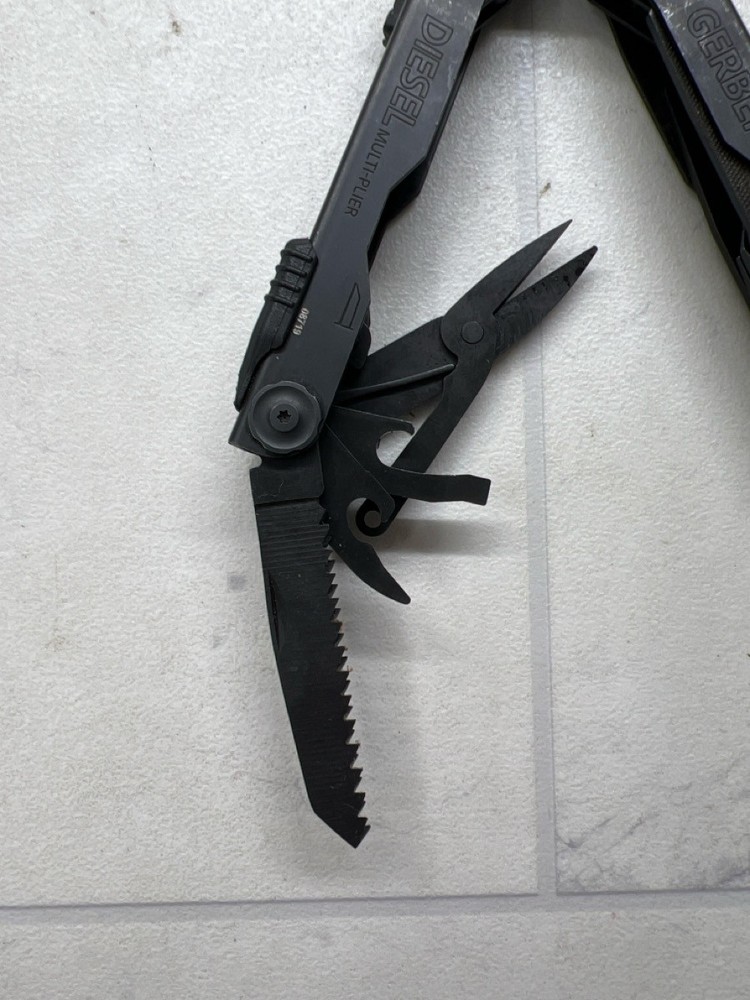 Gerber Diesel Multi-Plier Multi-Tool - Black (PO1015513)