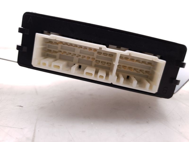 98-00 TOYOTA RAV 4 ABS COMPUTER CONTROL MODULE ECM ASSEMBLY