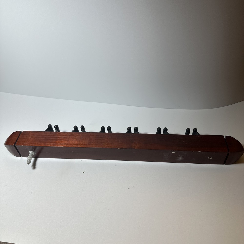 Pool Que Rack For Wall Mounting