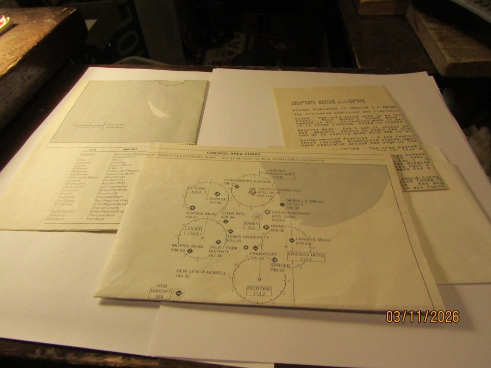 SubLogic Flight Simulator II Apple 11 + e Computer Game Program Books Box ONLY