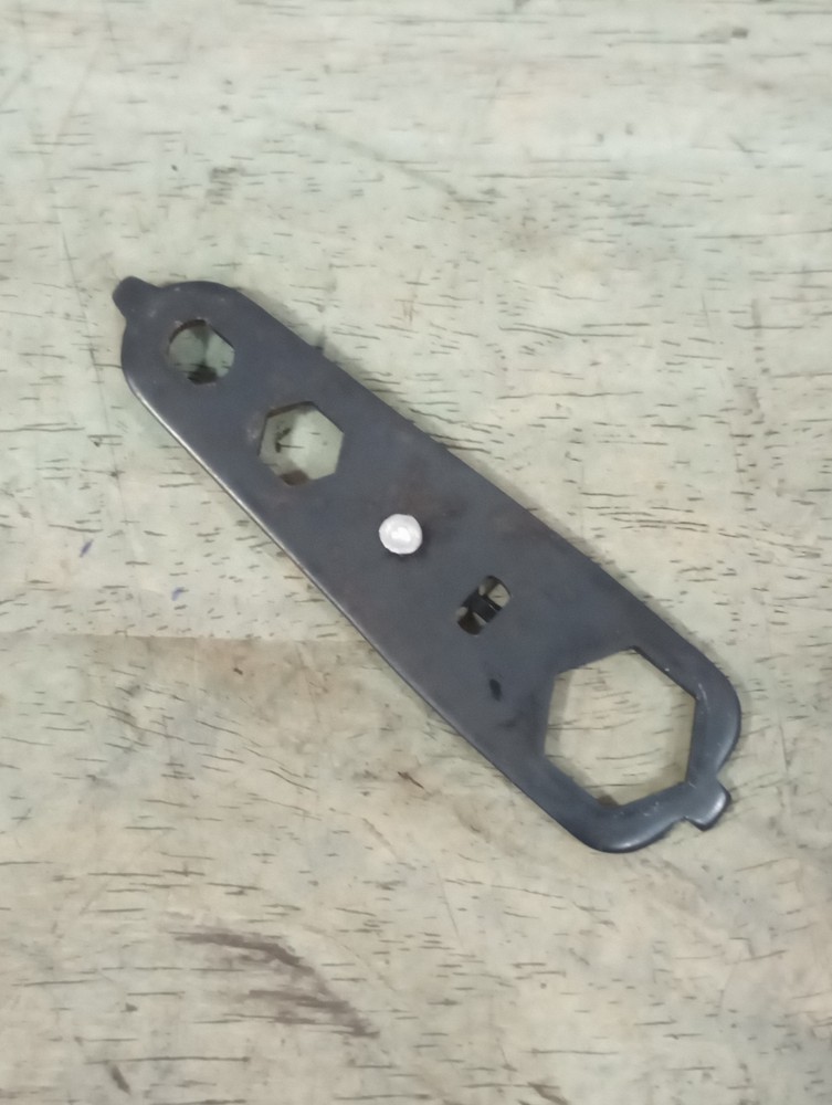 SMP 523 Stove - Wrench Tool