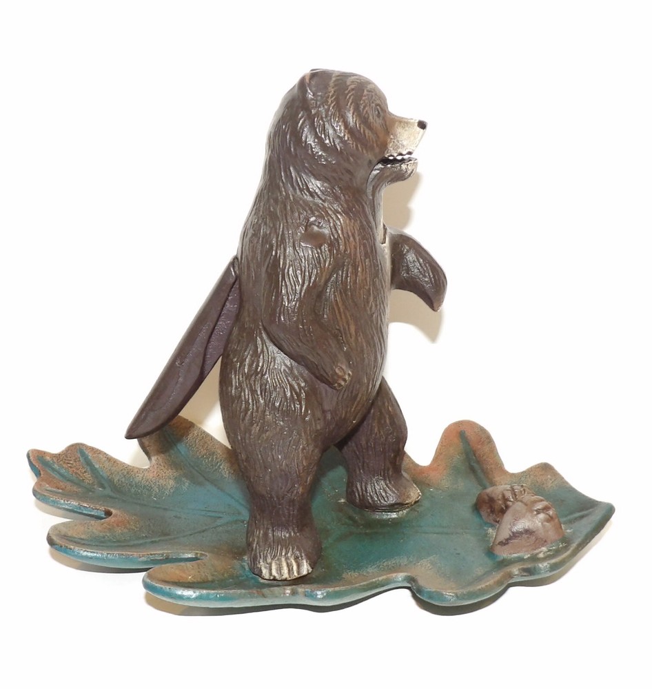 WONDERFUL M.I. CAST IRON BEAR STANDING ON LEAF NUTCRACKER