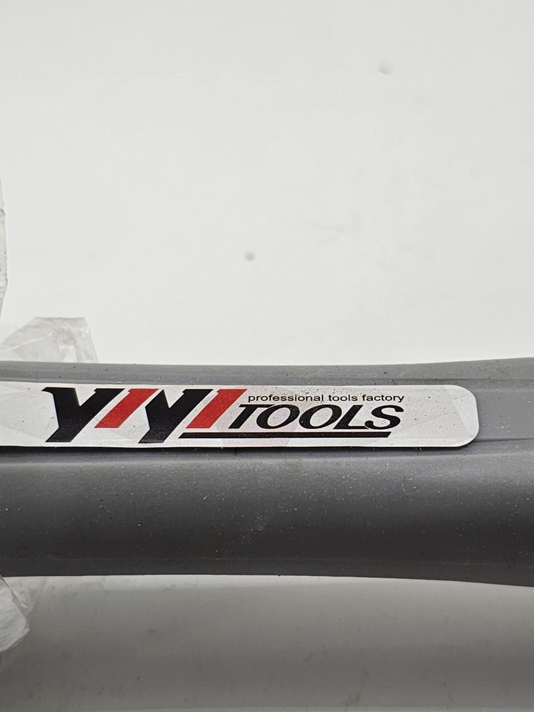 YIYItools Rubber Mallet White and White Head / Gray Black Handle