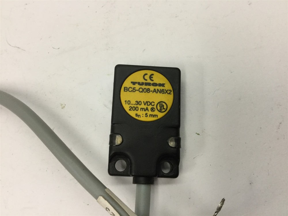 Turck BC5-Q08-AN6X2 Capacitive Level Sensor, Sensing Range: 5mm, NPN Output