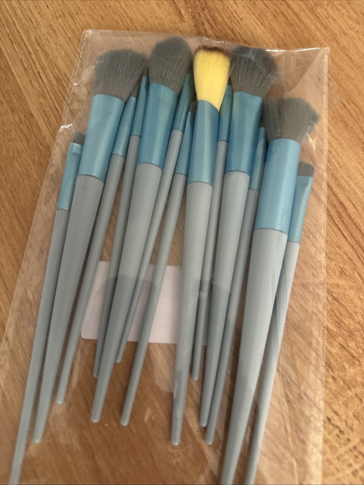 Makeup Brushes Set 13 pcs Blue NEW