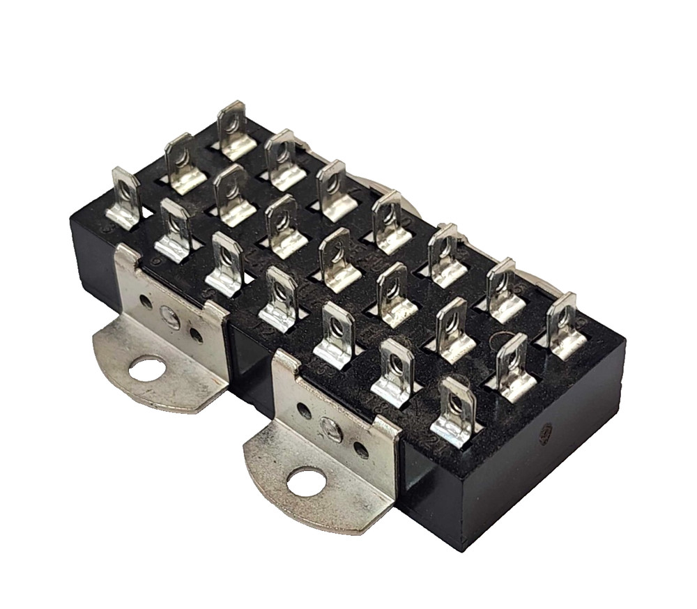 Beau S-3321-AB - 21 Pin Socket Connector - Panel Mount - Angle Bracket *NOS*