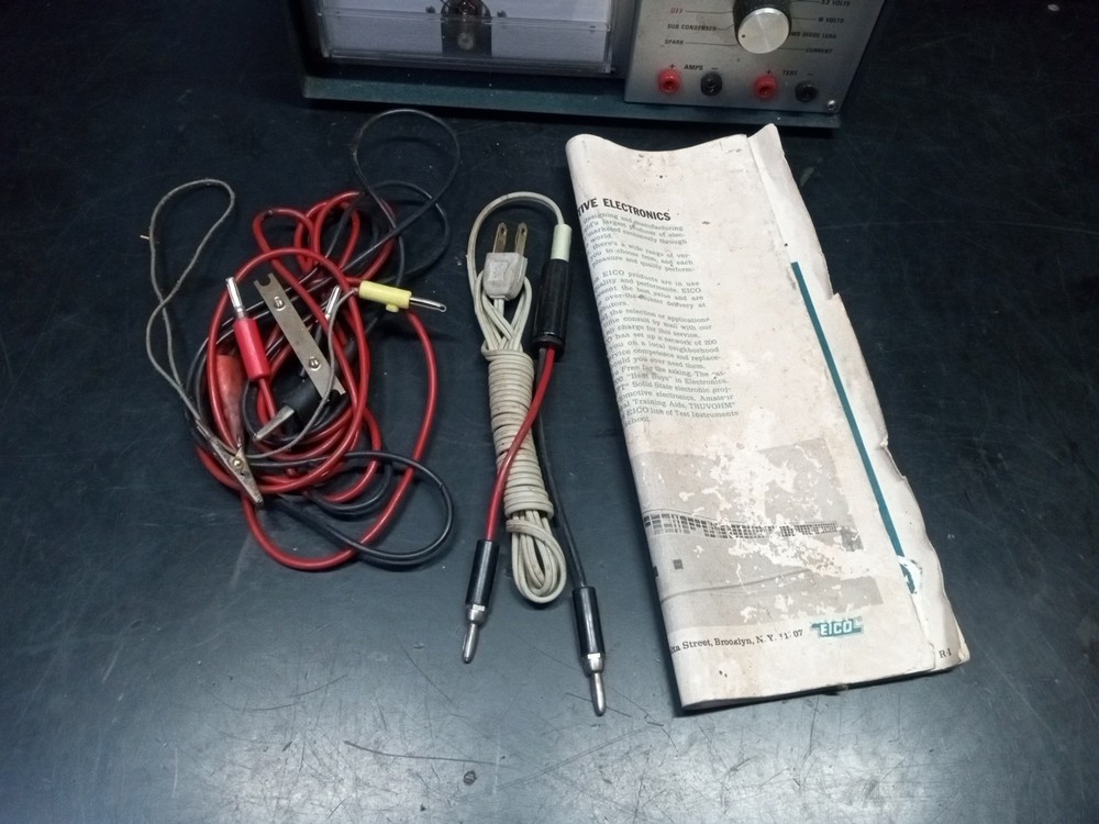 EICO Model 888 Vintage Auto Analyzer Universal Engine Analyzer Meter With Leads
