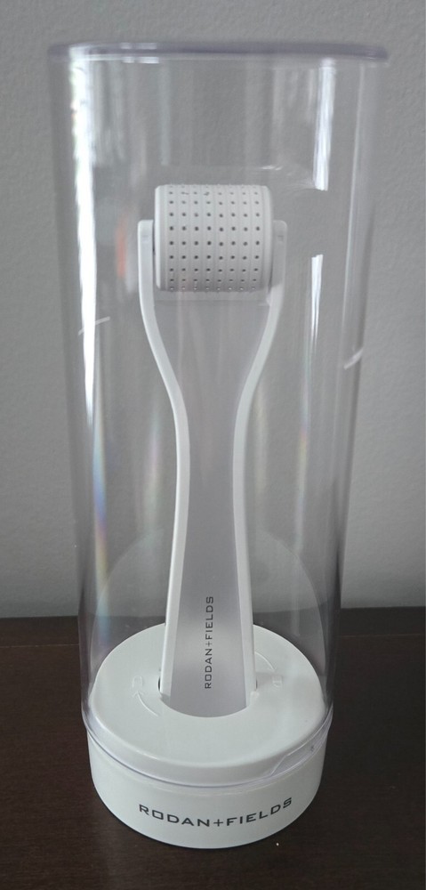 Rodan + Fields Micro-Exfoliating Derma Roller