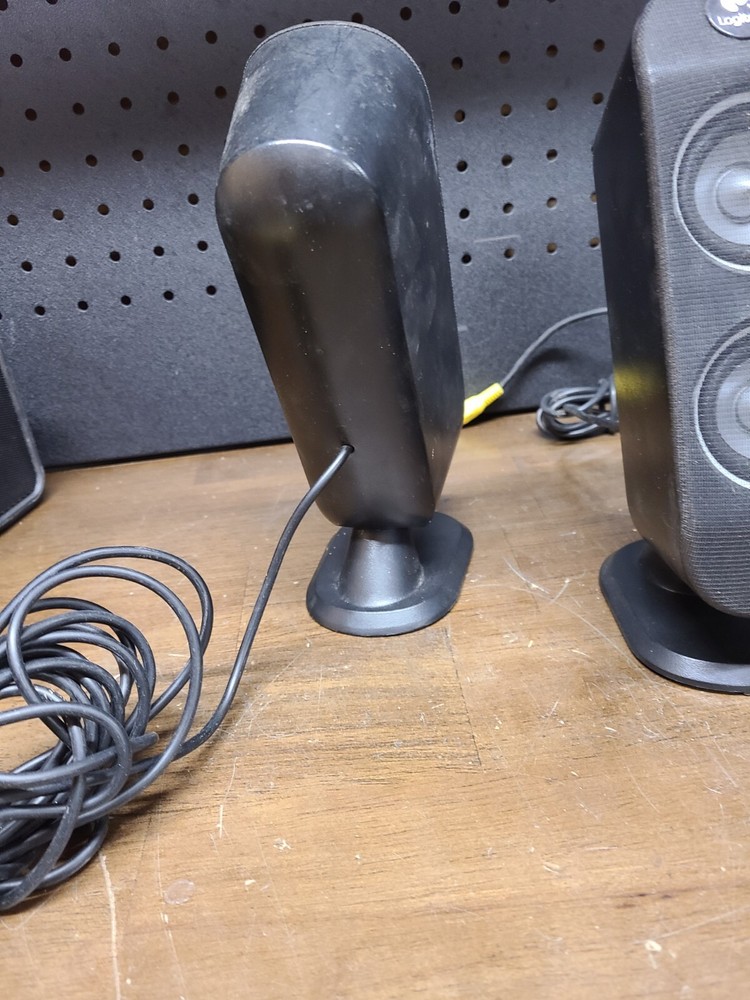 Single Logitech Computer Surround Satellite Speakers