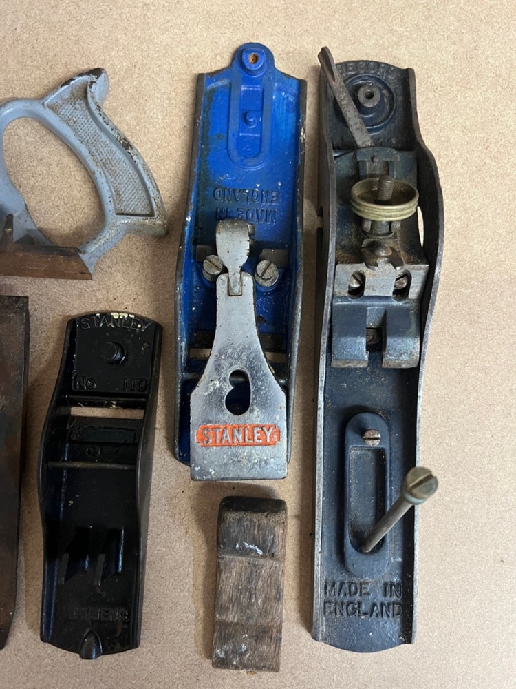 ASSORTED SPARE PARTS FOR WOODWORKING PLANES