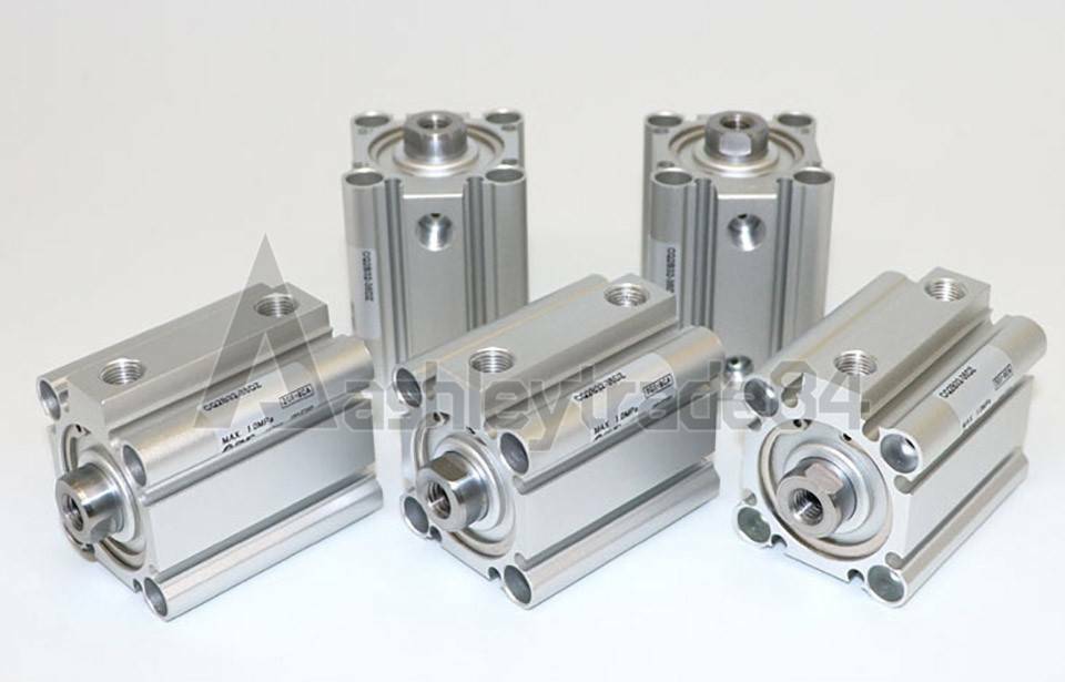 1PC NEW SMC CDQ2B32-30D