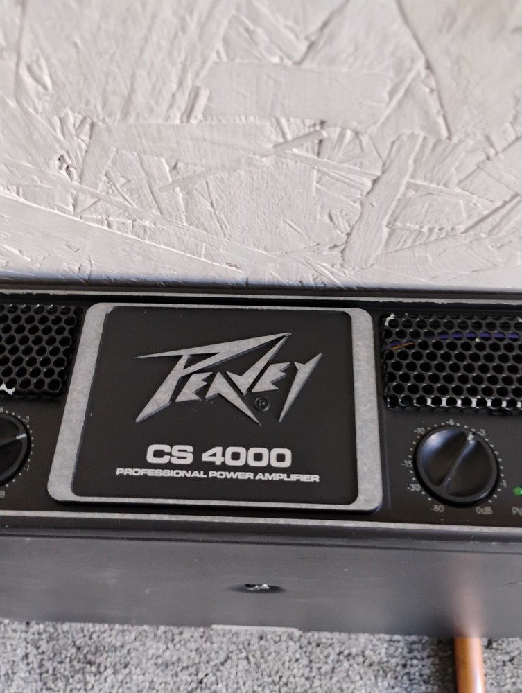 Peavey CS 4000 Power Amplifier Working Order