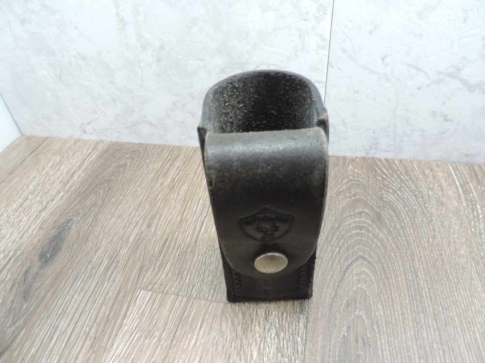 Safariland Black Leather OC Open Top Holder 36