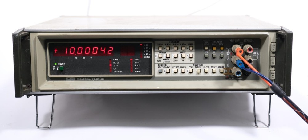 Fluke 8505A Digital MultiMeter