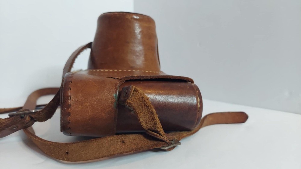 Argus C 44 35mm Camera In Original Leather Case UNTESTED