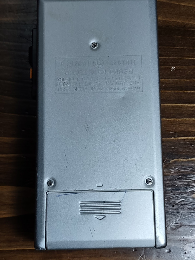 General Electric Micro 2 Cassette Recorder Model 3-5333B