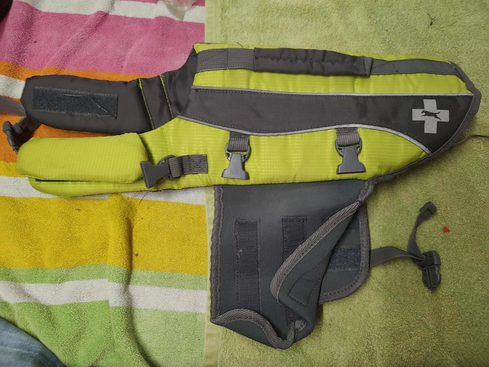 High-Visibility Dog Life Jacket - Size SM